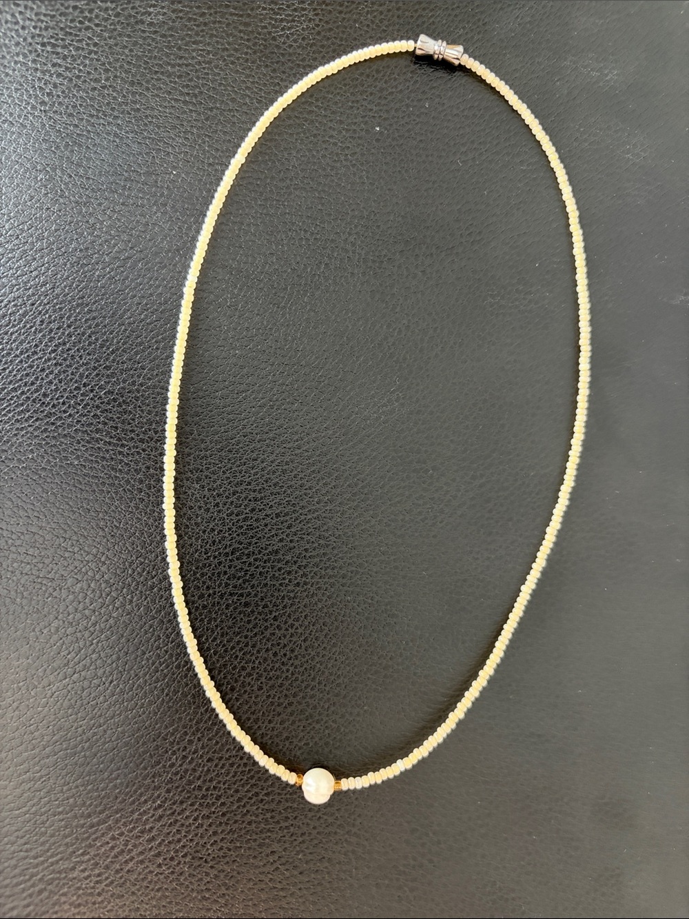 Delicate Cream Beaded Necklace with Pearl Accent